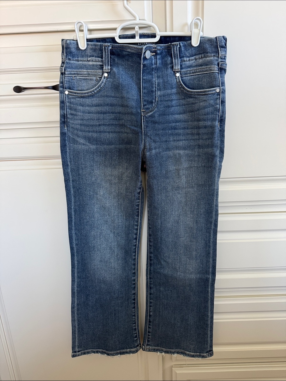 Liverpool Cropped Pull-On Jeans